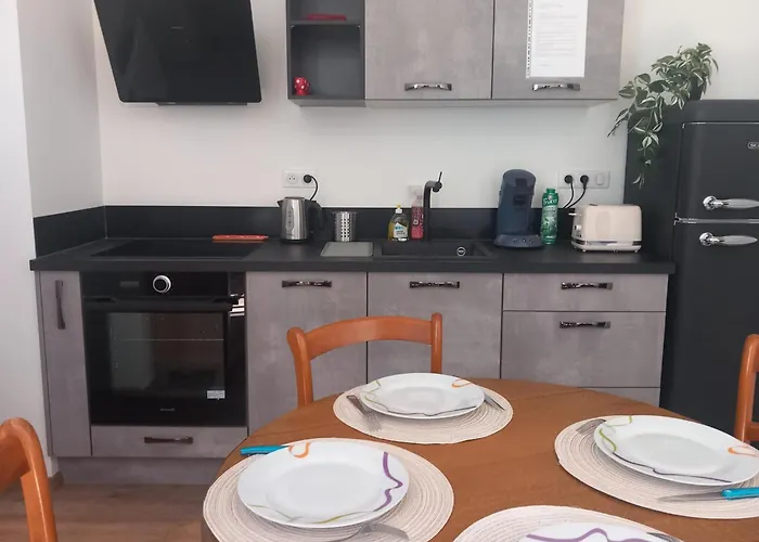 Au Petit Bonheur T2 4 Personnes Apartment *